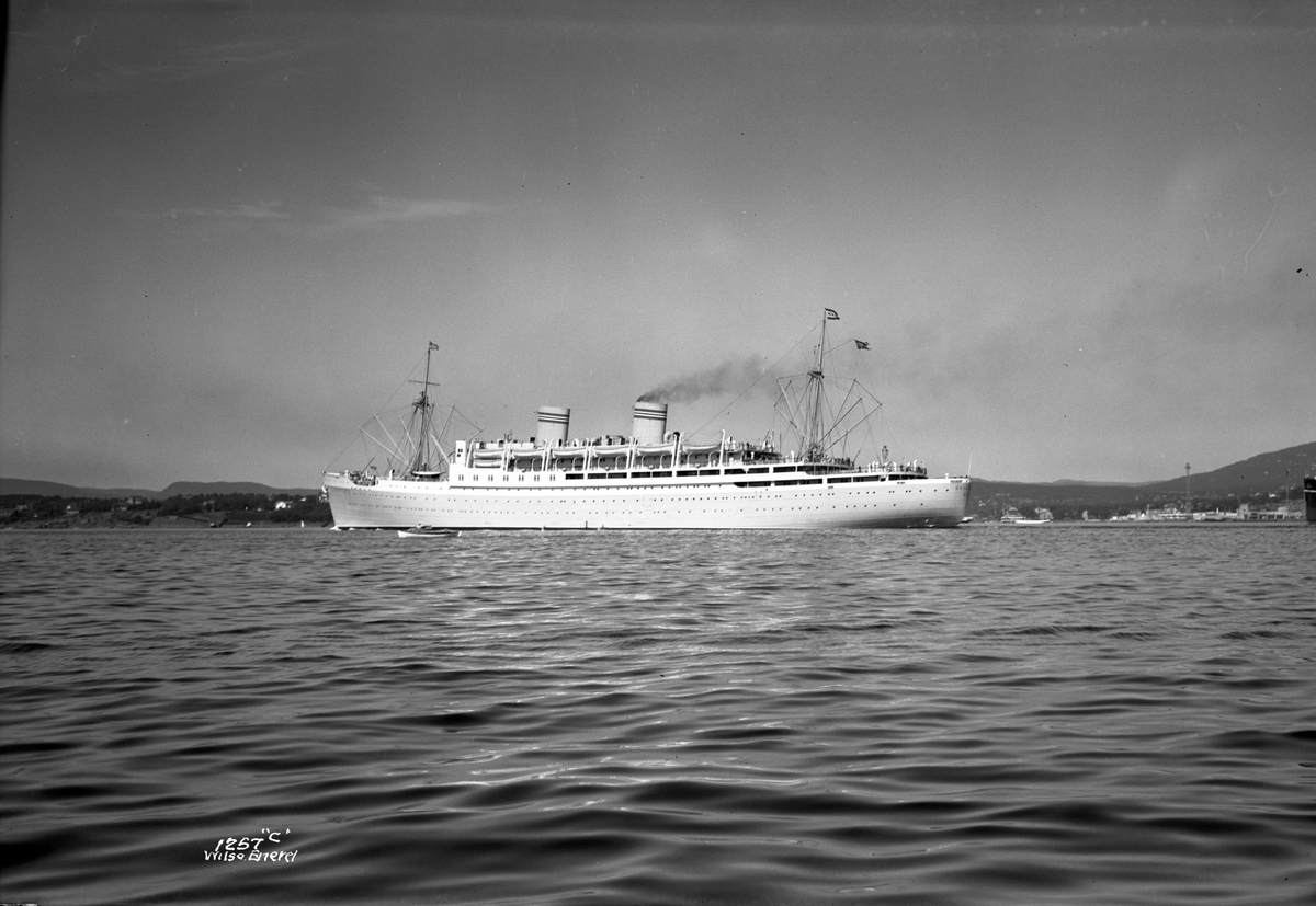 Anders Beer Wilse, M/S Oslofjord (b. 1938, Weser A.G., Bremen)