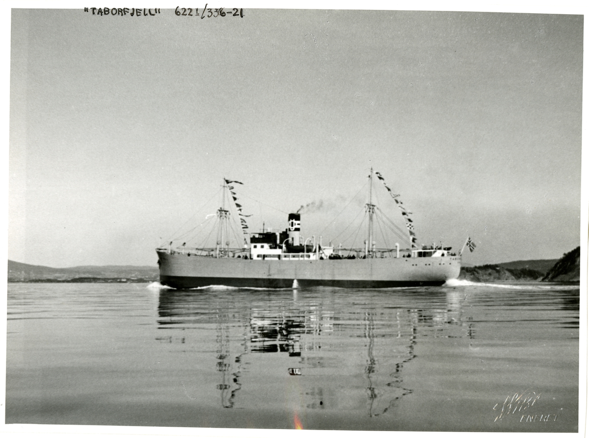 Anders Beer Wilse, D/S Taborfjell (b. 1938, Nylands Mek. Verksted, Oslo)