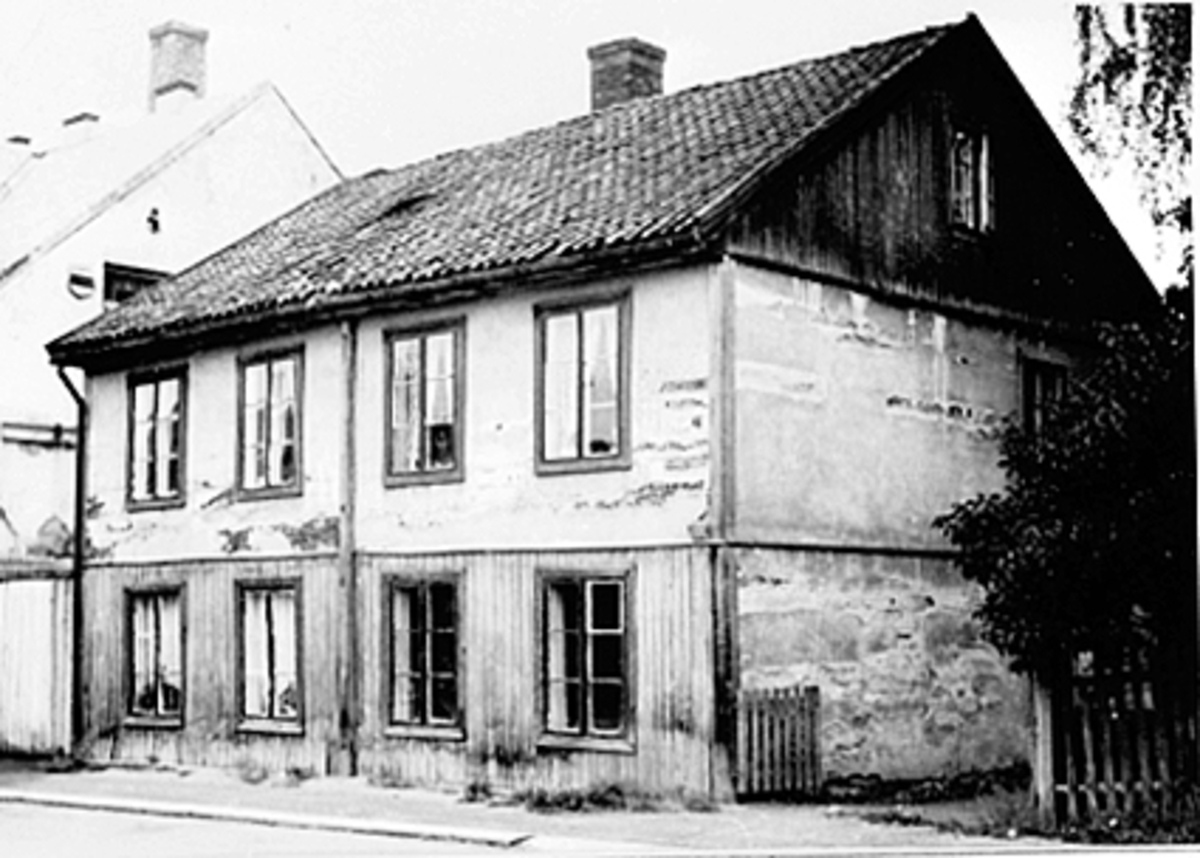 Anno Domkirkeodden, EKSTERIØR, GRØNNEGATA 83