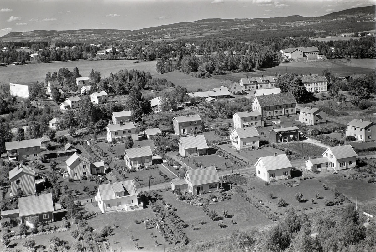 Widerøes Flyveselskap A/S, FLYFOTO DR. WAALERSGATE, PEDER NILSENSGATE/JUST BROCHSGATE, DISEN MOT BØRSTAD GÅRD