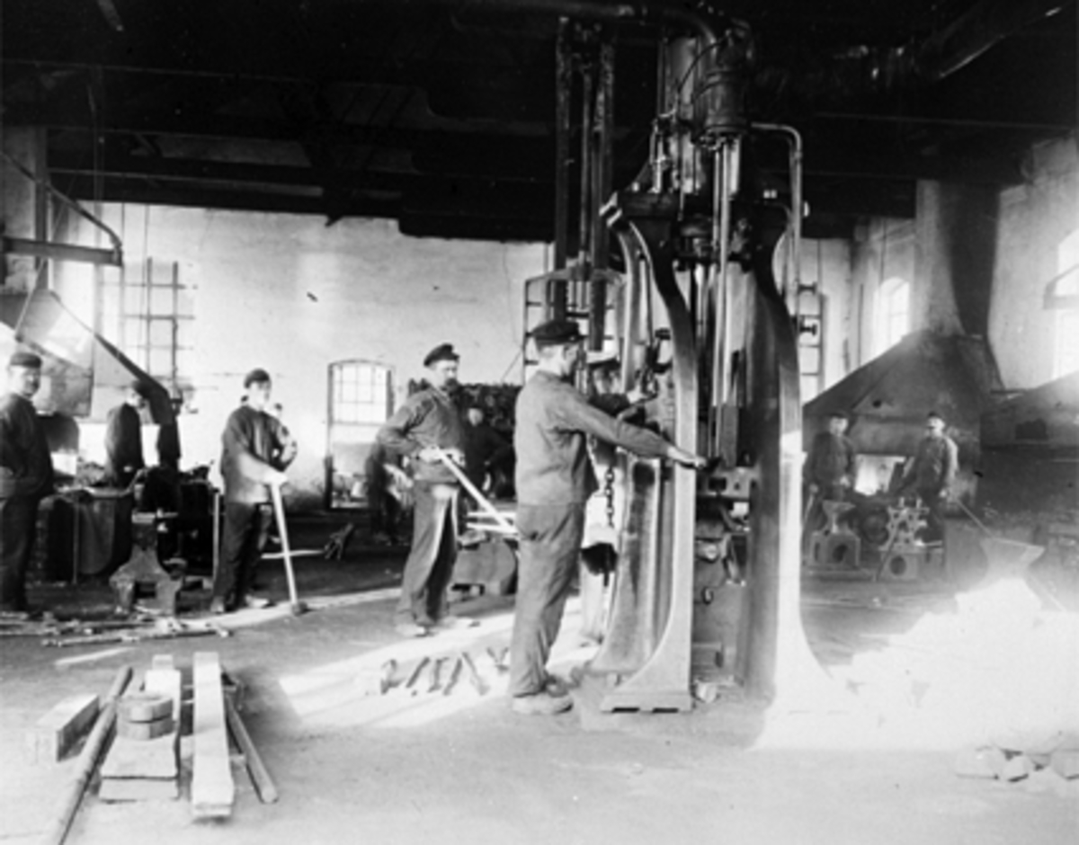 Anno Domkirkeodden, INTERIØR, A/S HAMAR JERNSTØPERI, (HAM-JERN), 7 ARBEIDERE, SMIA