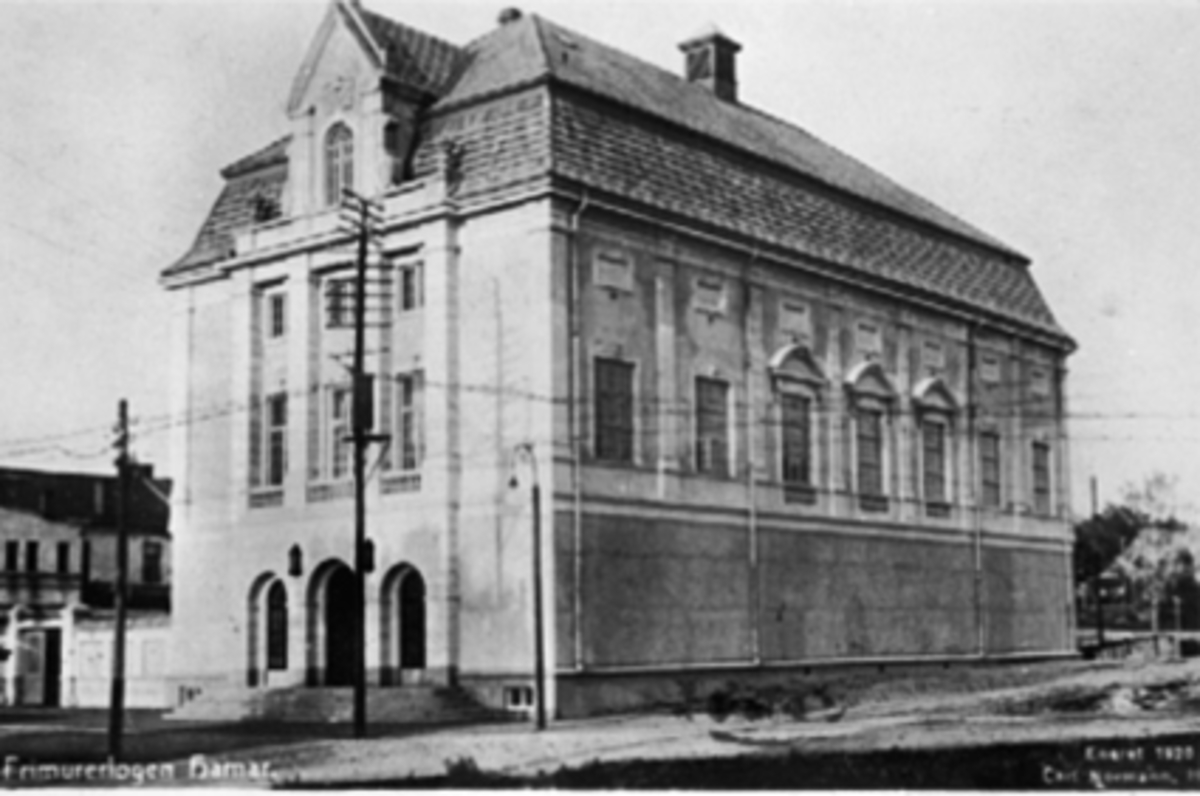 Anno Domkirkeodden, EKSTERIØR, FRIMURERLOGEN, ØSTREGATE 54Dubb: 0401-954.