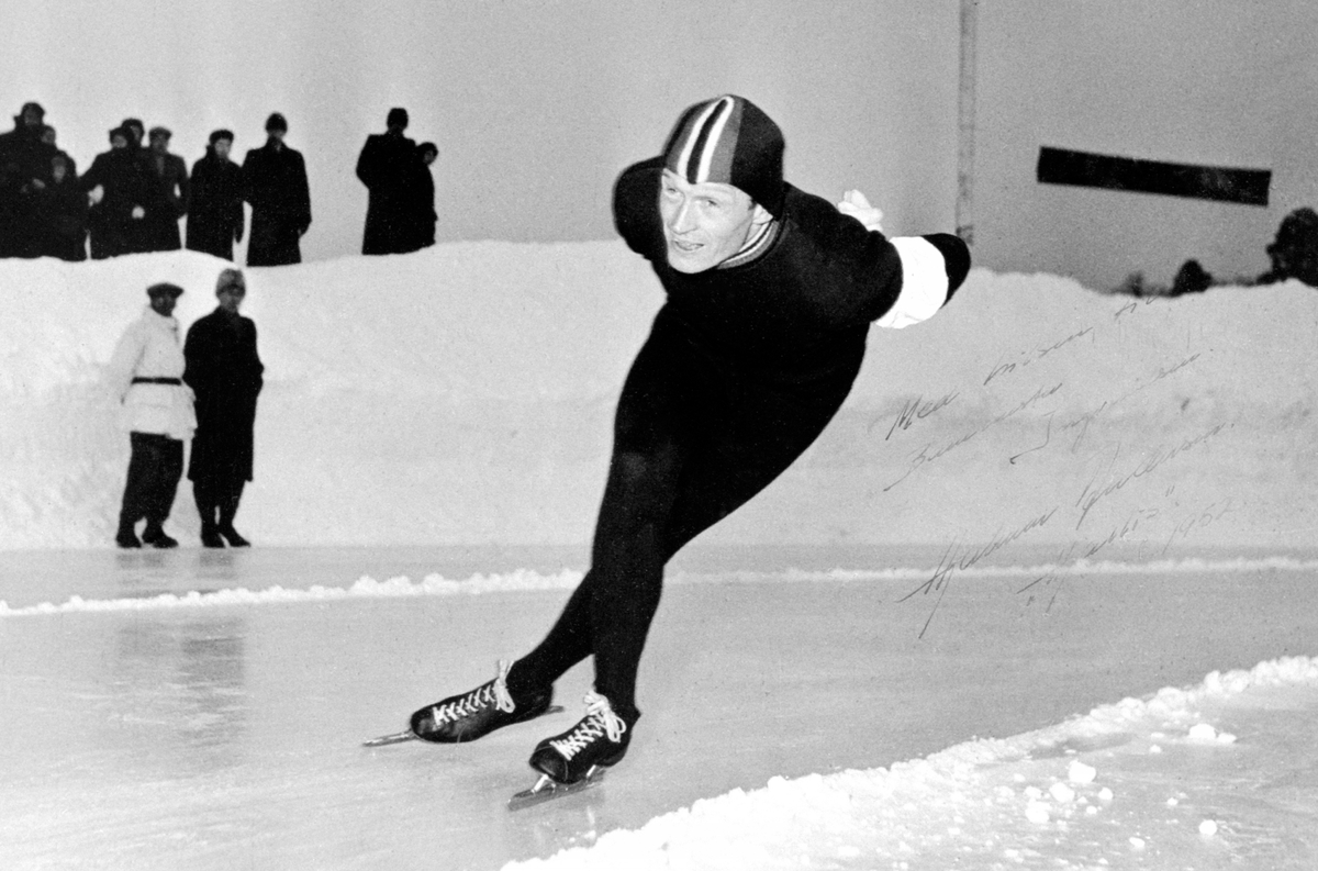 Anno Domkirkeodden, PORTR: HJALMAR ANDERSEN "HJALLIS", HAMAR STADION, SKØYTER