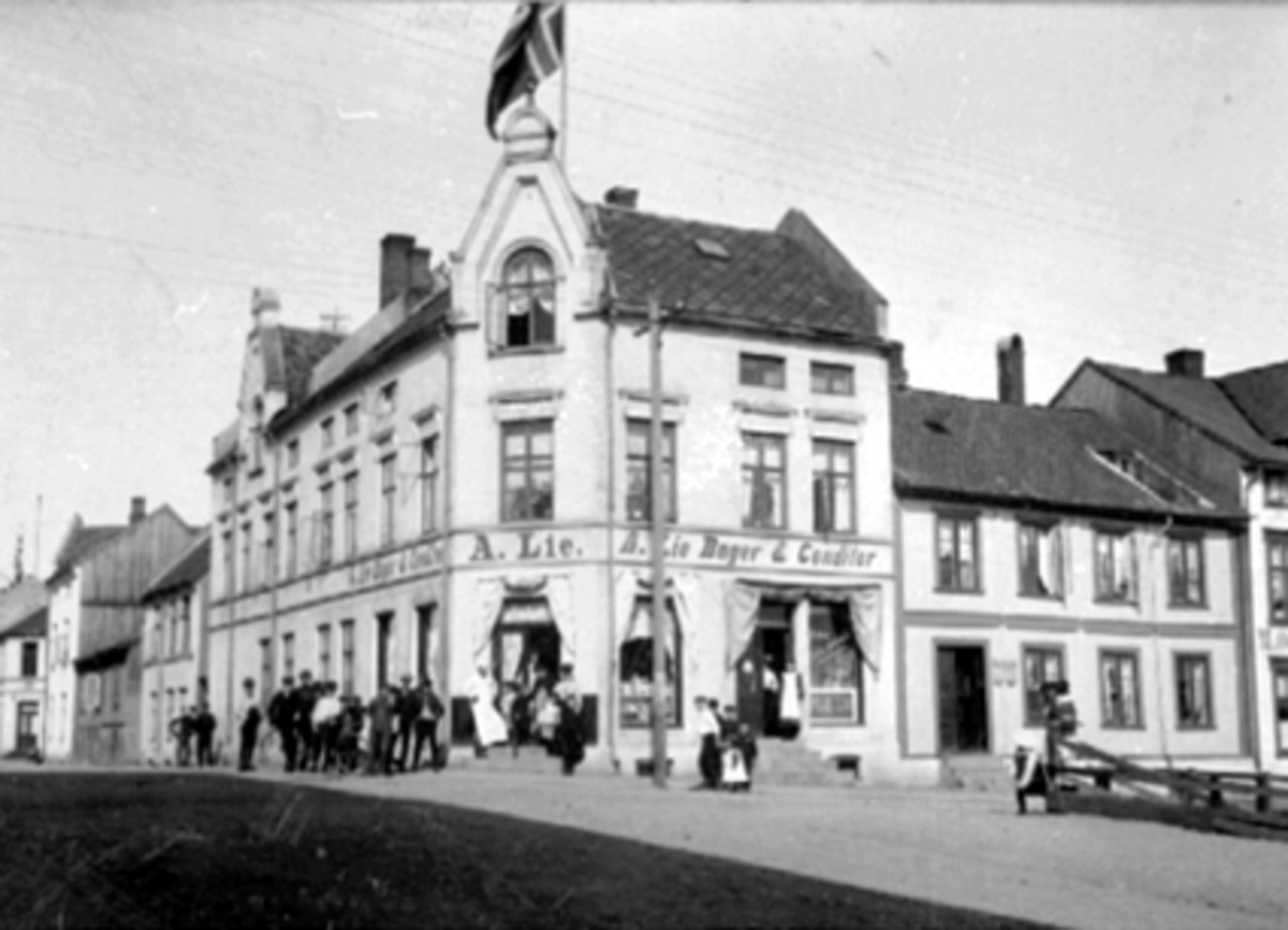 Anno Domkirkeodden, Grønnegata 43, A.Lie Bager & Conditor. Bakeri