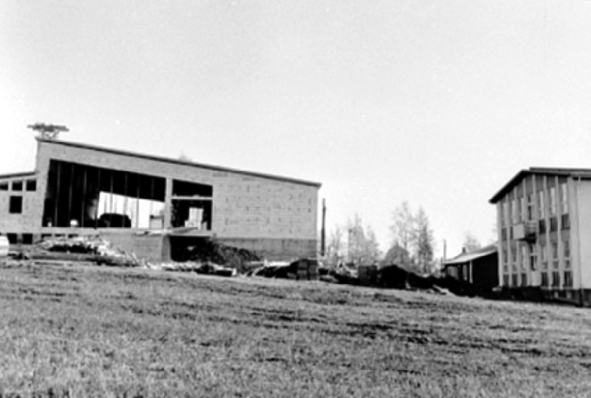 Anno Domkirkeodden, EKSTERIØR HEDMARK FYLKESYRKESKOLE, ANKERSKOGEN VIDREGÅENDE SKOLE, RINGGATA 161, UNDER BYGGING