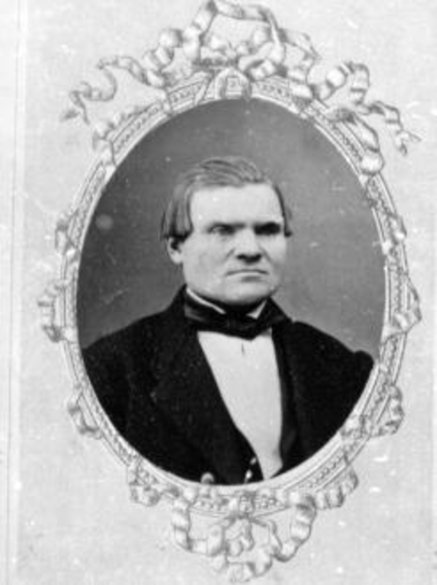 Anno Domkirkeodden, Portrett av Jens Larssen f.1834, Mellom-Berg, Furnes, Ringsaker.