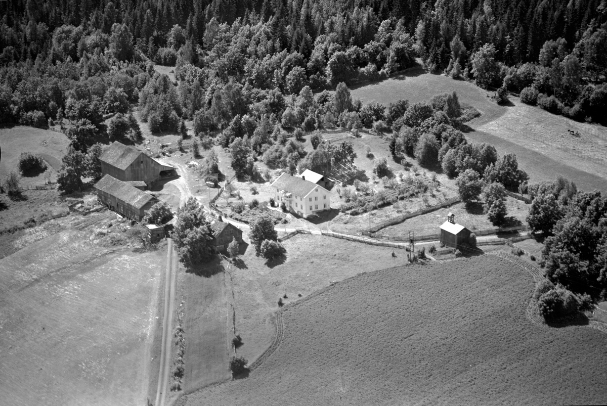 Anno Domkirkeodden, Flyfoto av Bangsberg gard, Nes, Ringsaker.