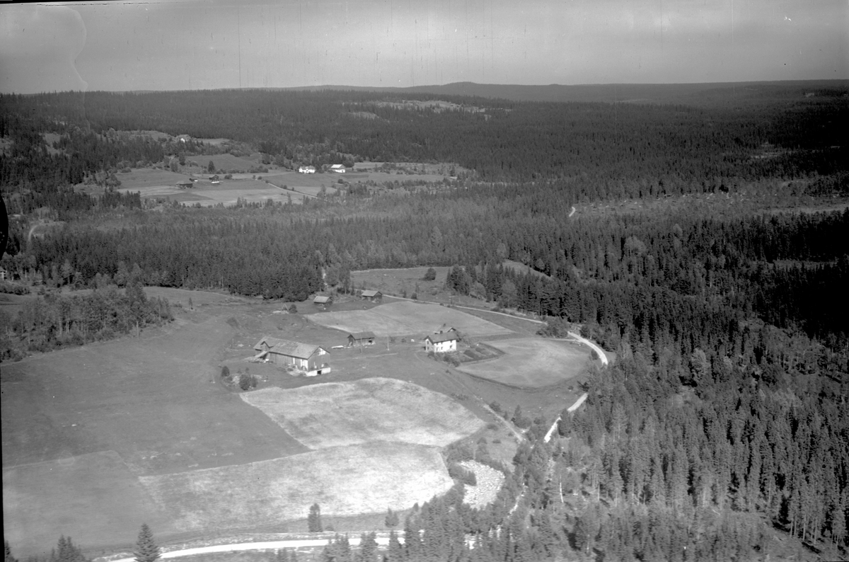 Anno Domkirkeodden, Flyfoto av Nedre Haugsveen, Åsmarka.