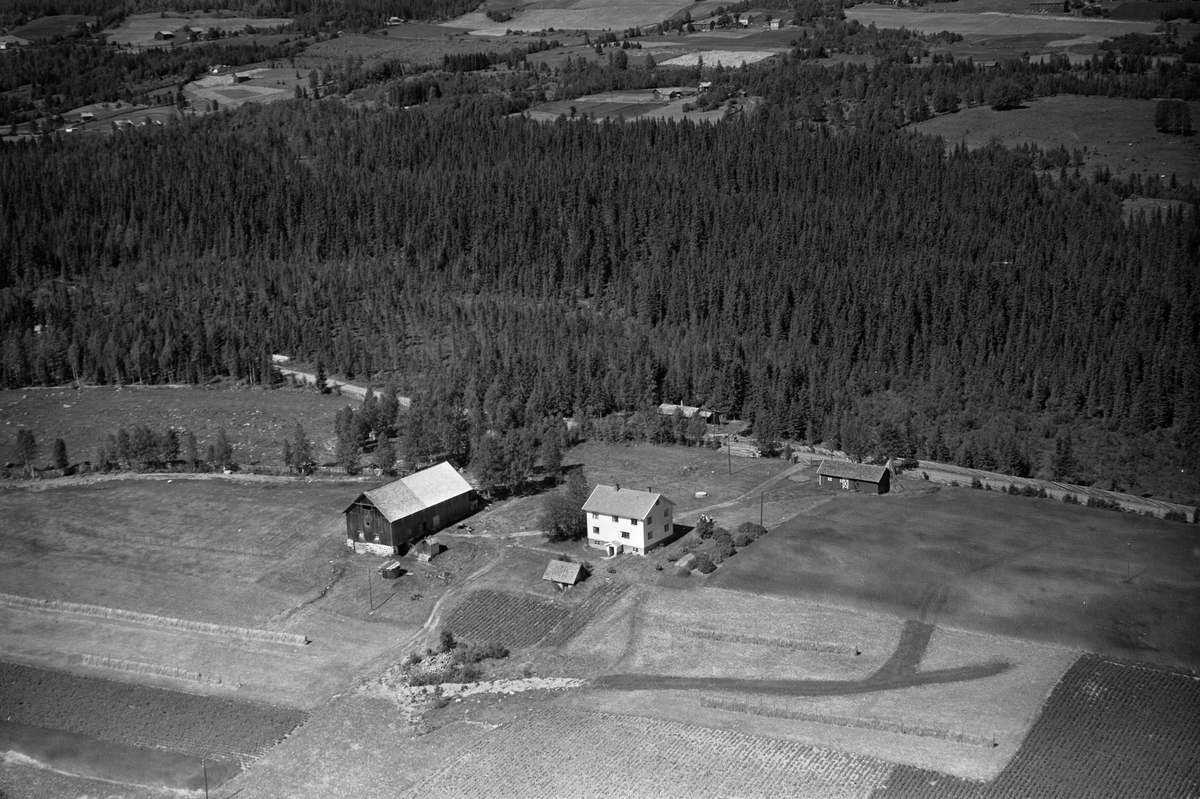 Anno Domkirkeodden, Flyfoto av Slagbrenna gard, Lismarka, Ringsaker.