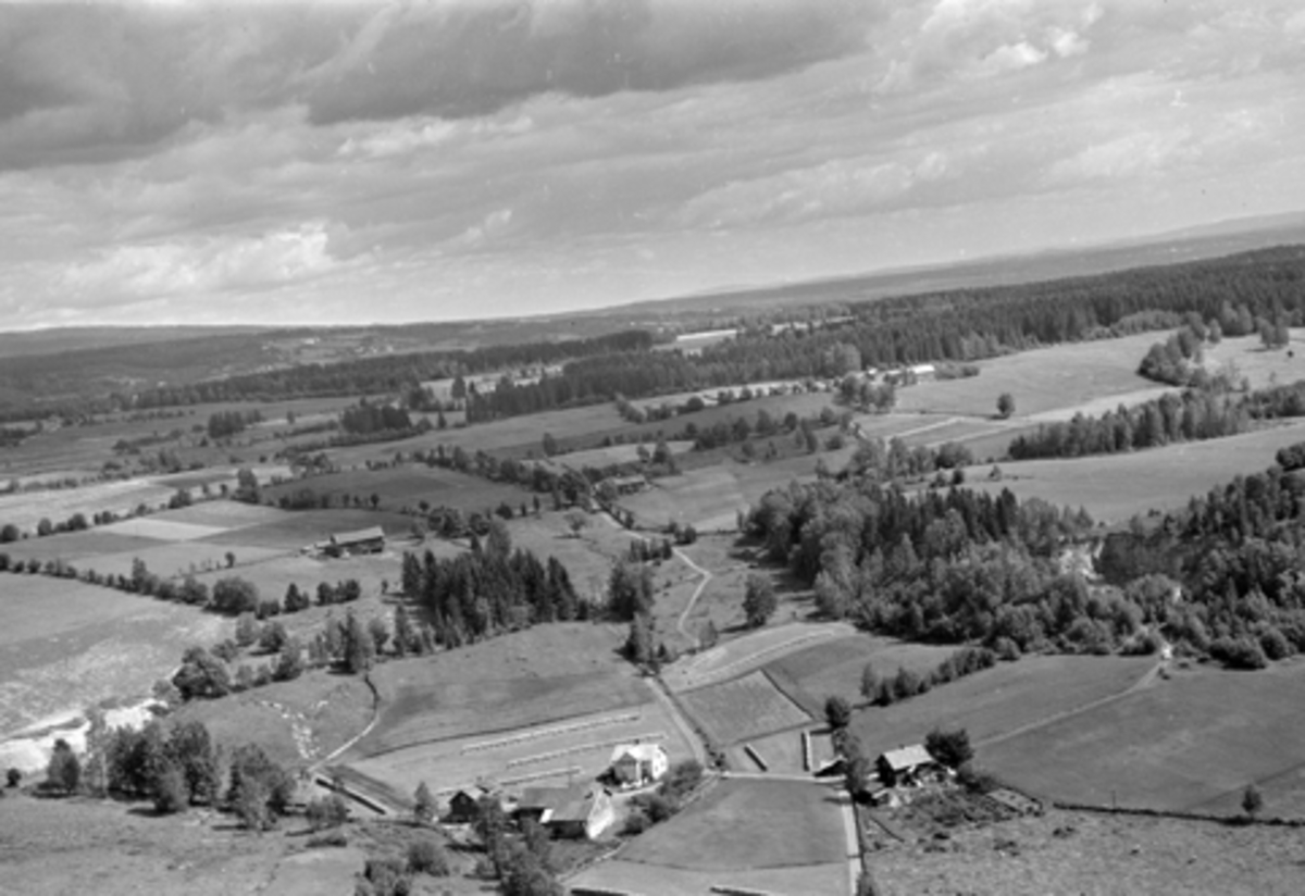 Anno Domkirkeodden, Flyfoto av Ødegården, Furnes, Ringsaker.