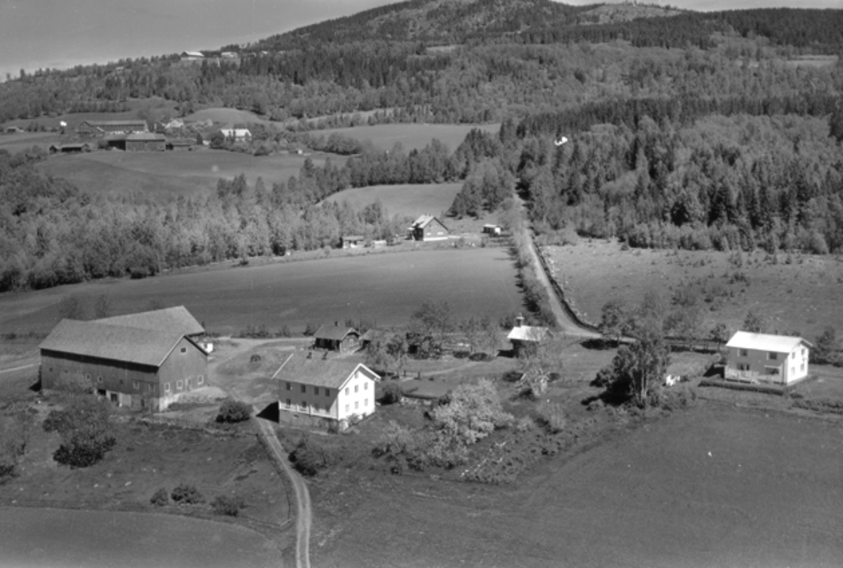 Widerøes Flyveselskap A/S, Flyfoto av Mørkved lille, Brumunddal