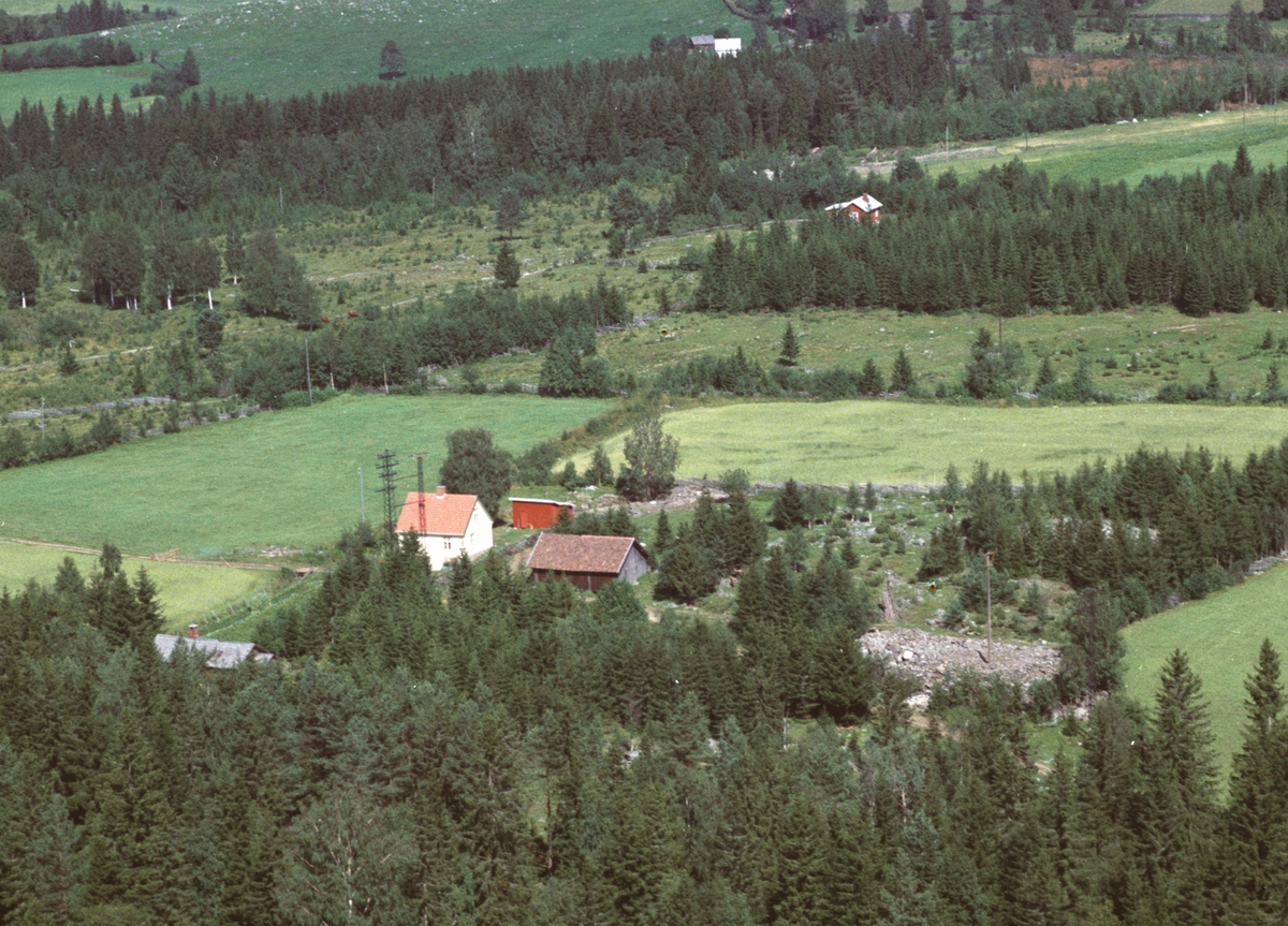 Widerøes Flyveselskap A/S, Flyfoto, ukjent, Brøttum, Ringsaker.