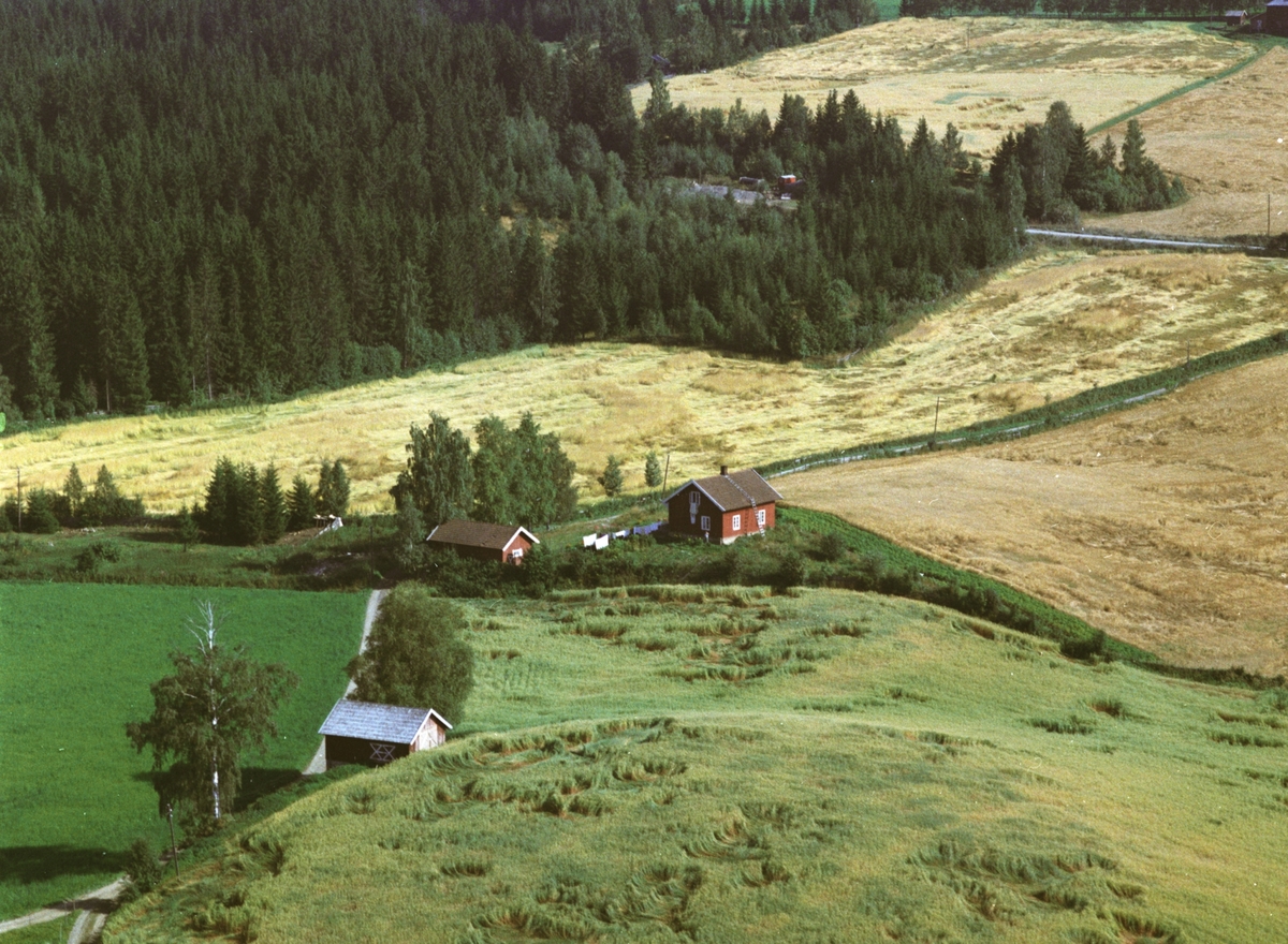 Widerøes Flyveselskap A/S, Flyfoto, sveiserbolig, Holo, Gaupen, Ringsaker.