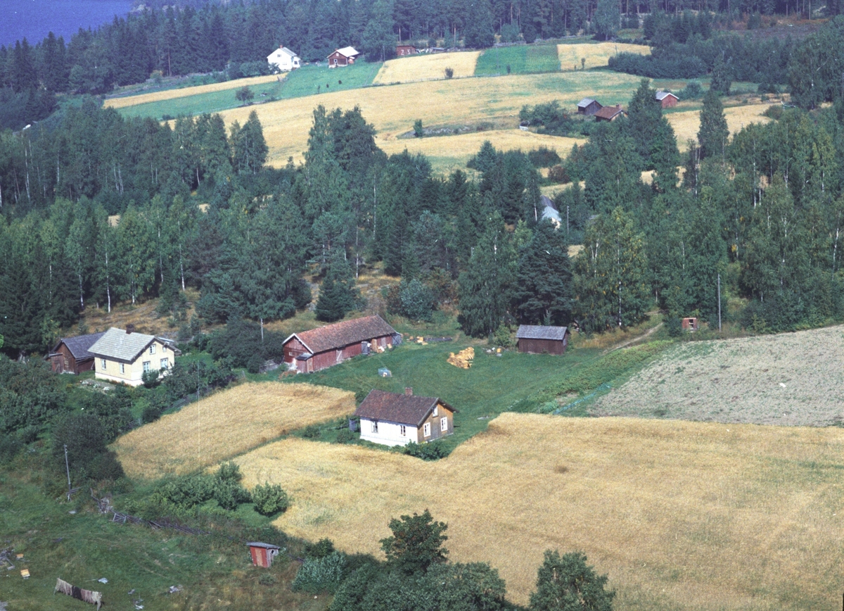 Widerøes Flyveselskap A/S, Flyfoto, Paulsberg, Strandsberg, Gaupen, Ringsaker.