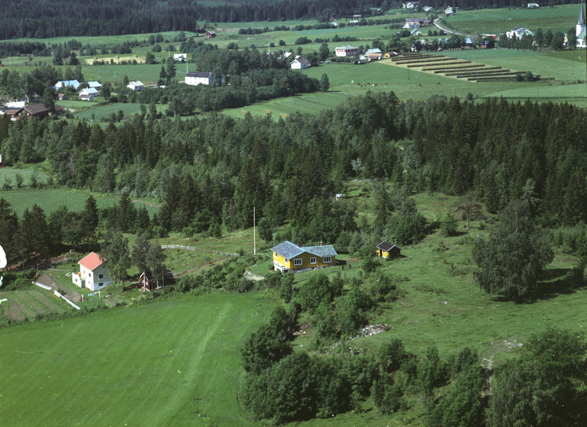 Widerøes Flyveselskap A/S, Flyfoto av Hasle, Stavsjø, Hedmark.