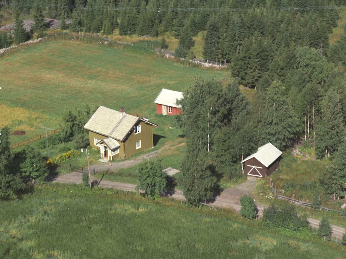 Widerøes Flyveselskap A/S, Flyfoto, Lillevold, Veldre, Ringsaker.