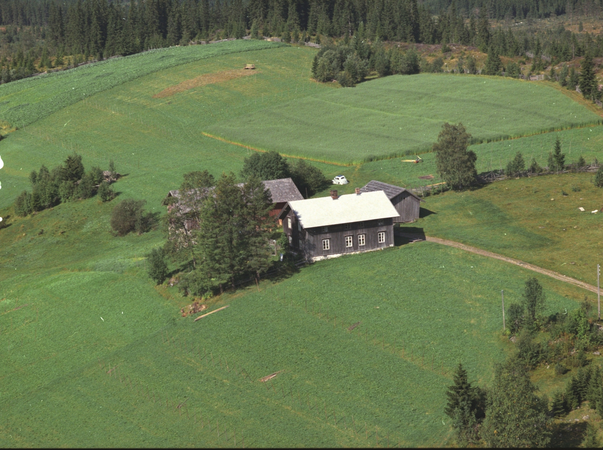 Widerøes Flyveselskap A/S, Flyfoto, Lagmannsveen, Veldre, Ringsaker.