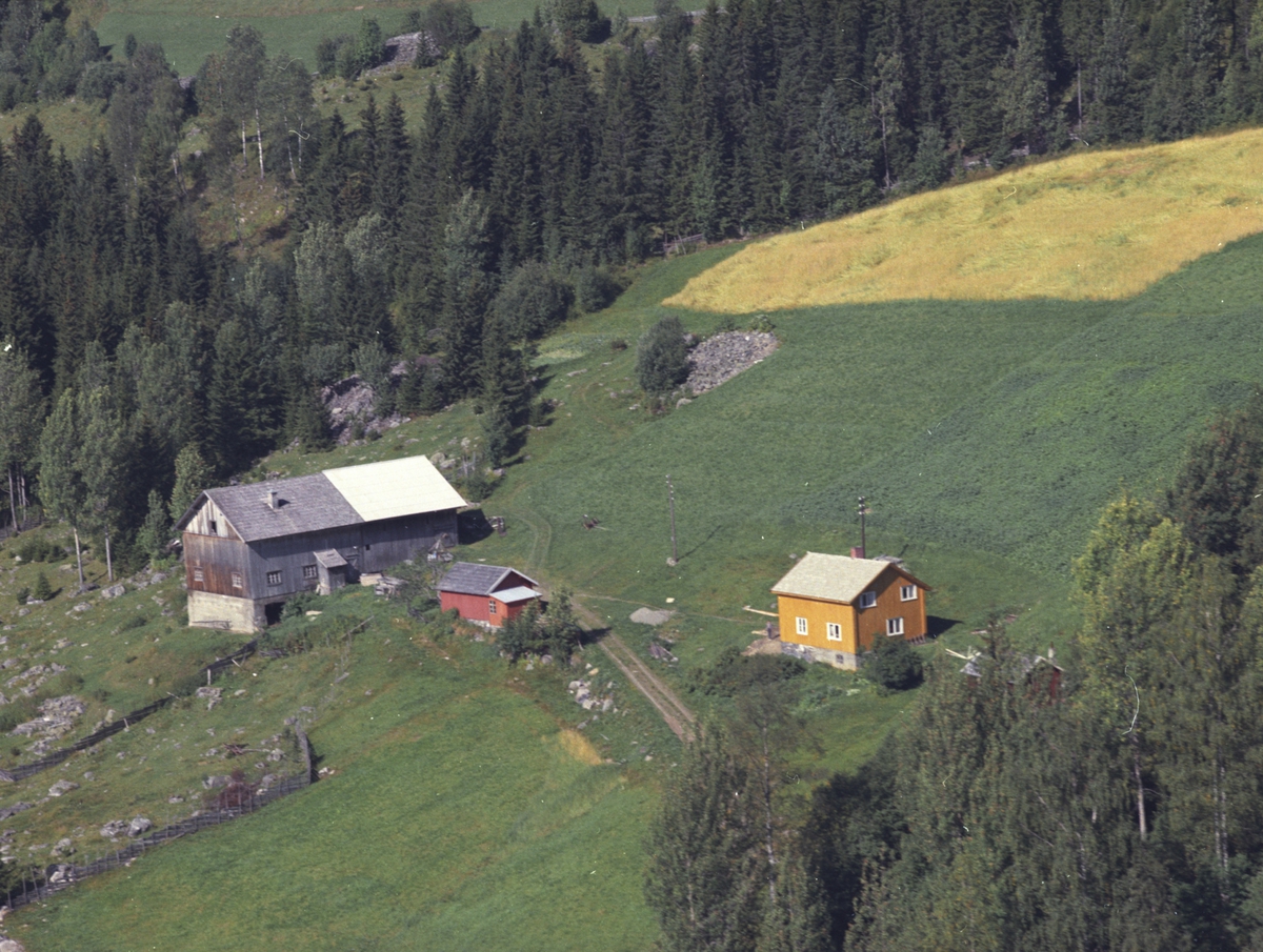 Widerøes Flyveselskap A/S, Flyfoto, Mikkelengen, Åsmarka, Ringsaker.