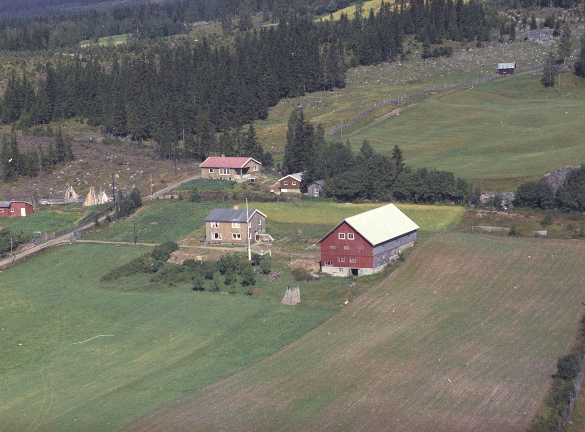 Widerøes Flyveselskap A/S, Flyfoto, Solbakken, Åsmarka, Ringsaker.