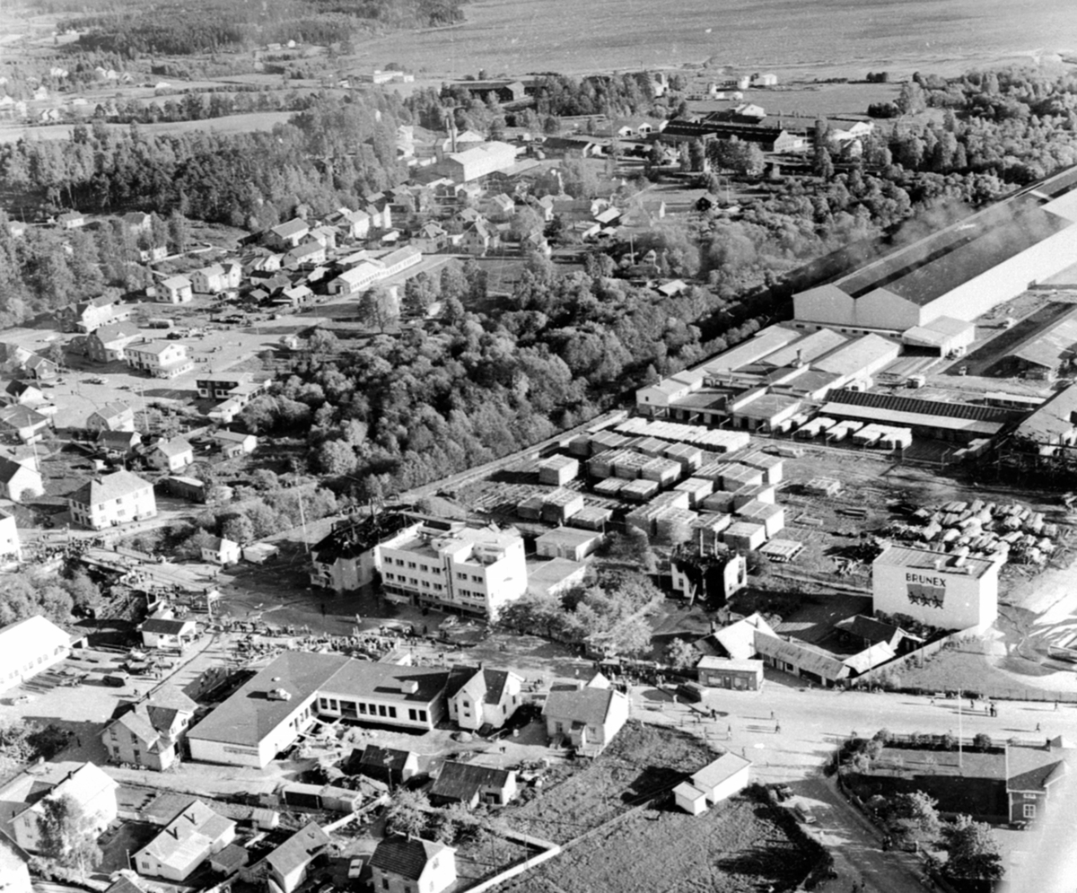 Anno Domkirkeodden, Flyfoto etter storbrannen i Brumunddal.