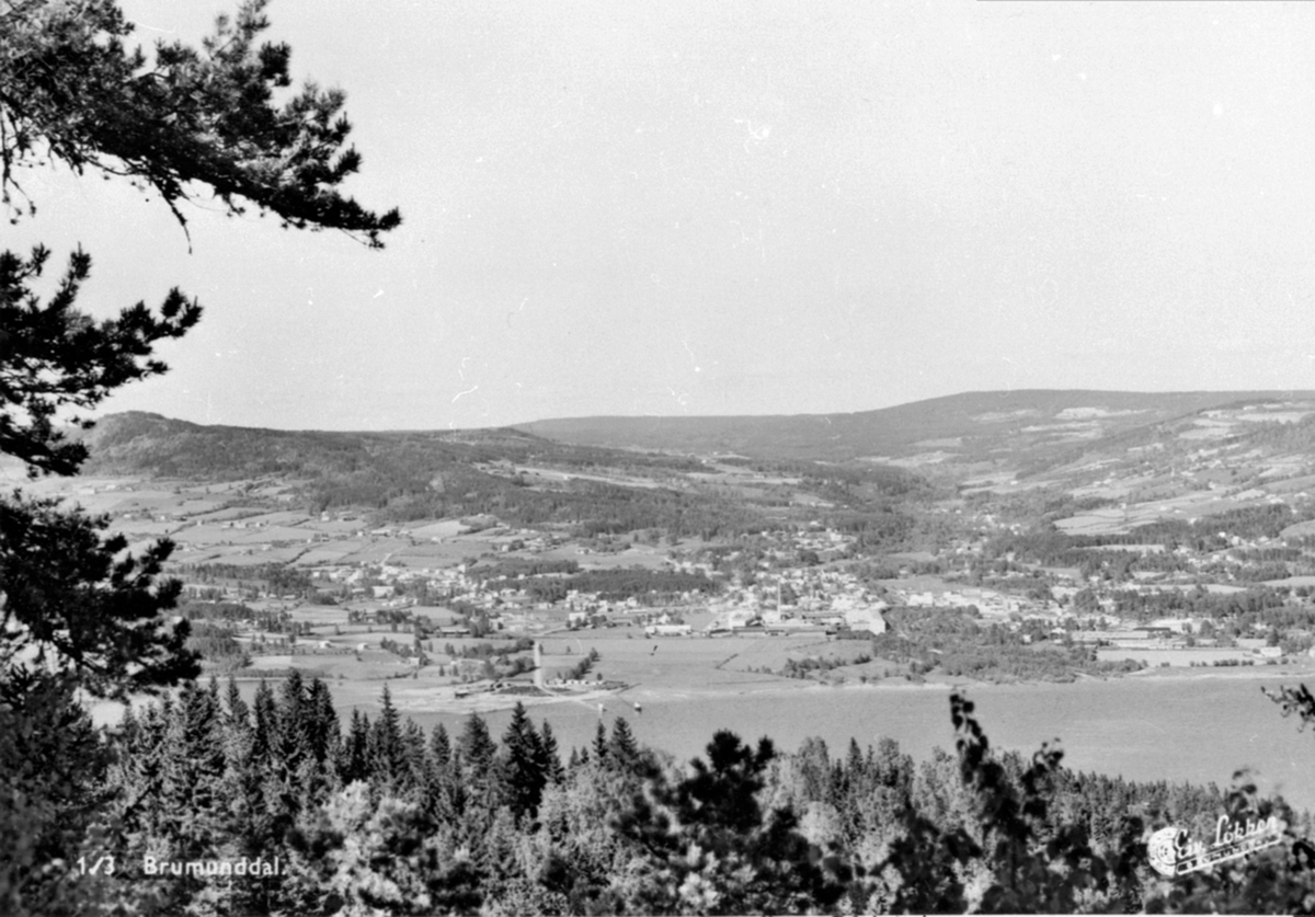 Anno Domkirkeodden, Utsikt fra Kvarberg mot Brumunddal.