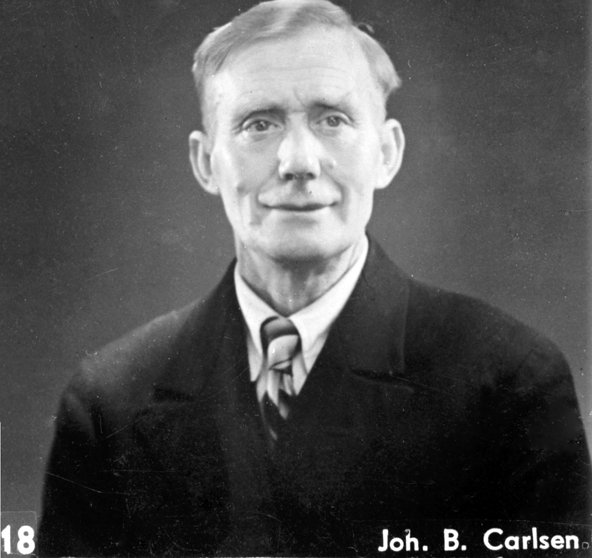 Anno Domkirkeodden, Petter Pedersen Lier (1885-1946), husmann i Hanastad, Hovinsholm, Helgøya.
