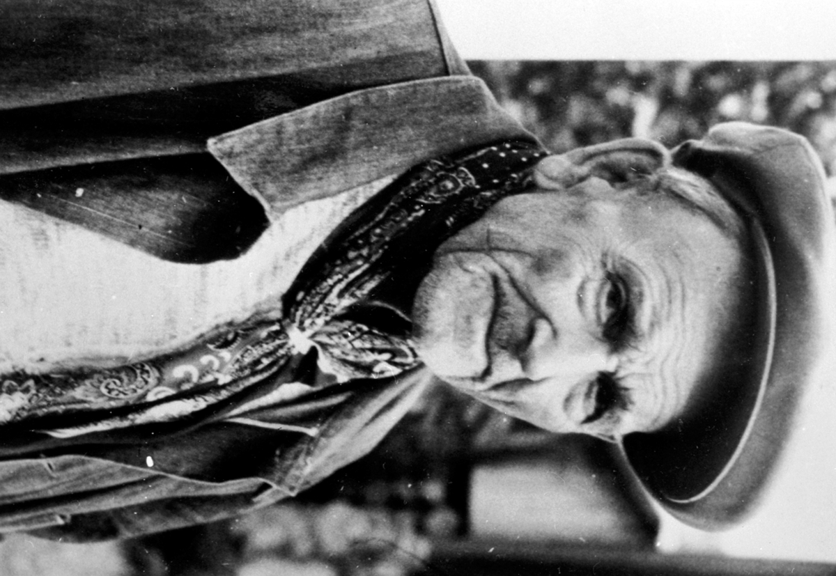 Anno Domkirkeodden, Martin Olaf Håkonsen (1881-1967), kalkbrenner i Klevens kalkbrenneri, Kleven nordre, Helgøya.