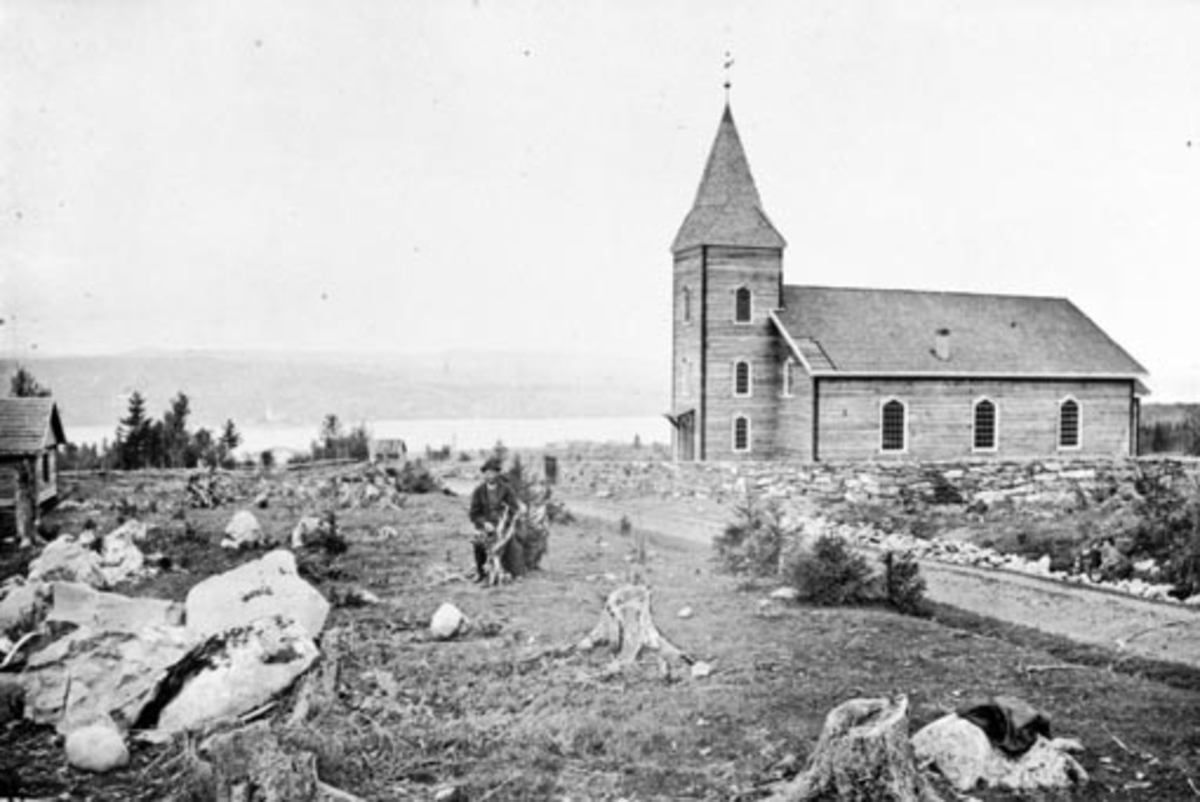 Anno Domkirkeodden, Helgøya kirke som nybygg. Ferdig i 1870.