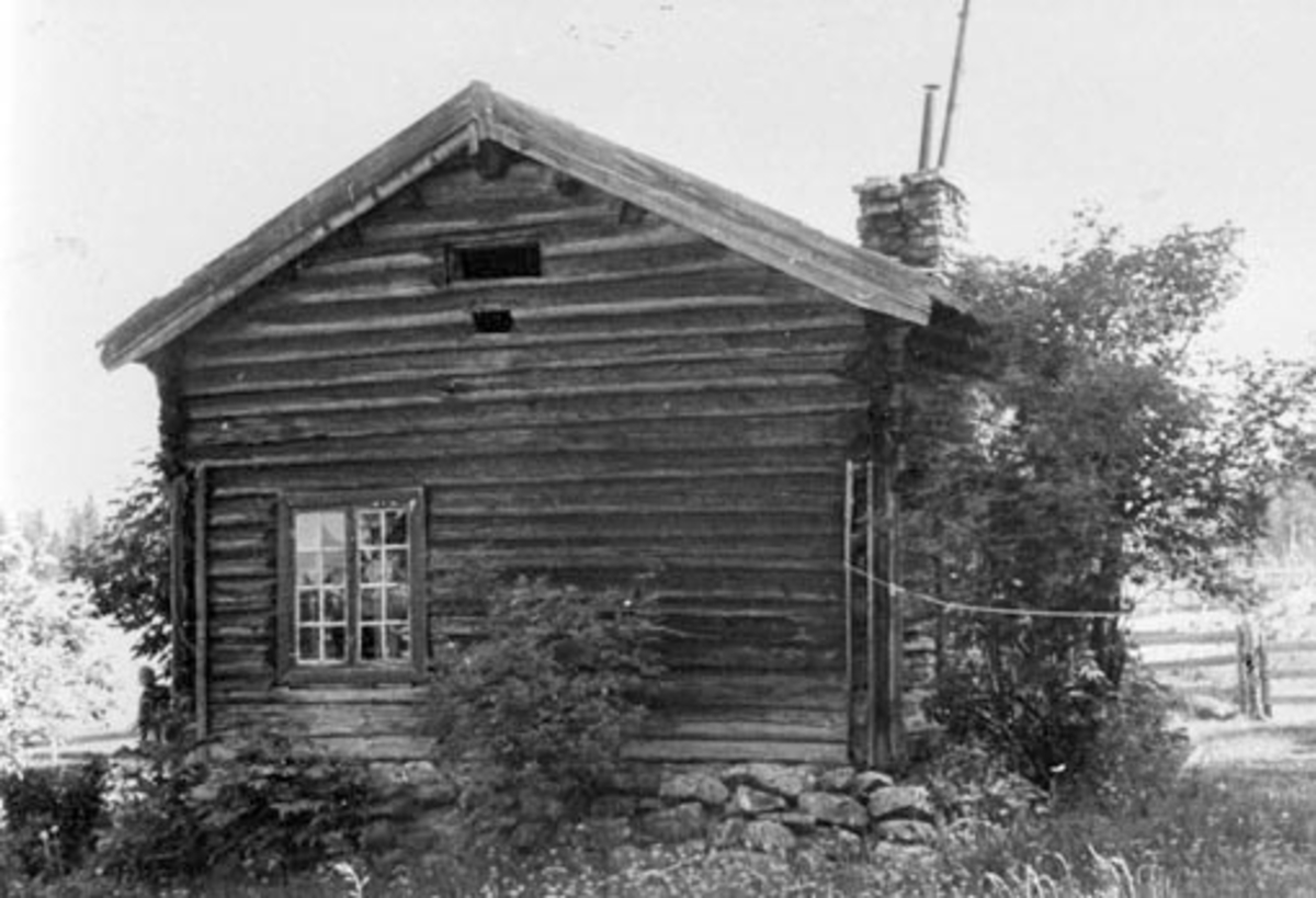 Anno Domkirkeodden, Eksteriør, husmannsplass, Skarderudstua, Furnes. Nå på Hedmarksmuseet.T,