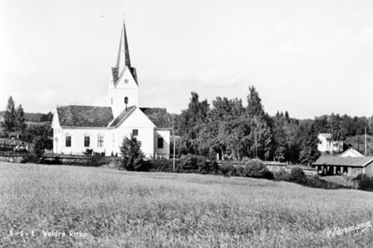 Anno Domkirkeodden, Eksteriør, Veldre kirke, Ringsaker.