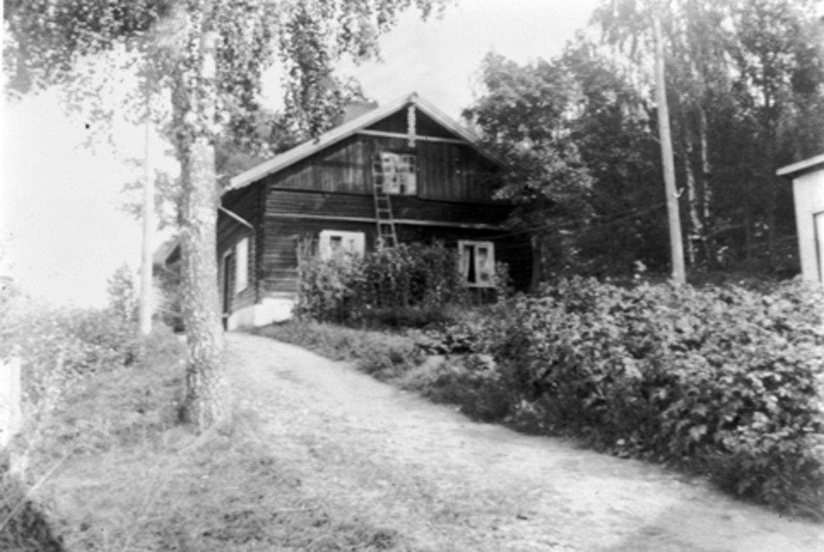 Anno Domkirkeodden, Eksteriør, Møllerbakken ved Husebyparken, Brumunddal. Ble bygd som møllerbolig under Bakken ca. 1870.