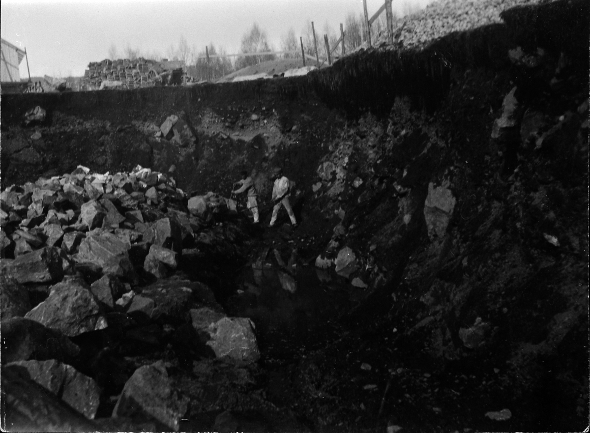 Anno Domkirkeodden, Moelven Cellulose, utgraving av fabrikktomta, 1907-08.