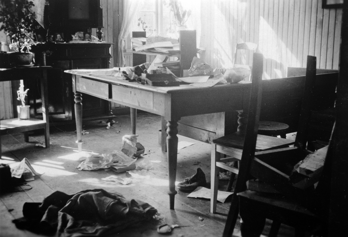 Anno Domkirkeodden, Bolig i Moelv etter besøk av tyske soldater under kampene i april 1940, Moelv, Ringsaker.
