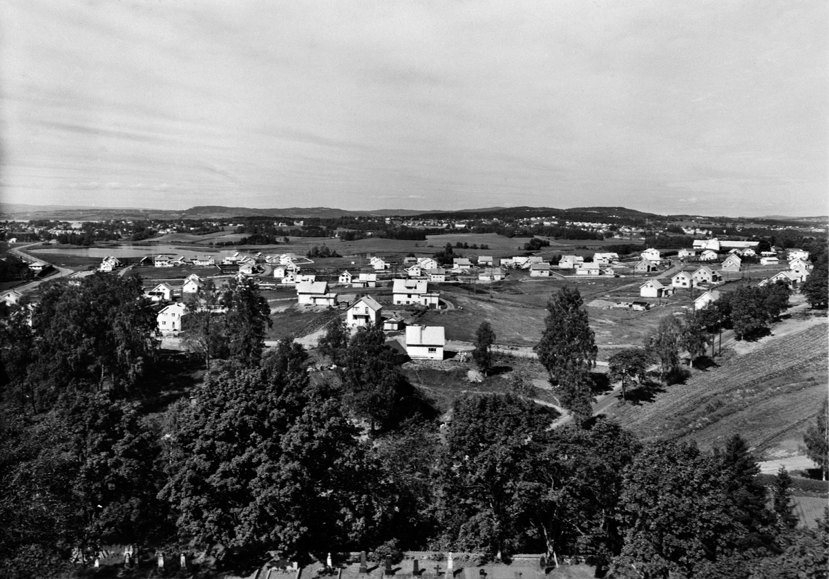 Anno Domkirkeodden, ÅKER HAGEBY, SÆLIDVEGEN, RIDABU. Foto 1956