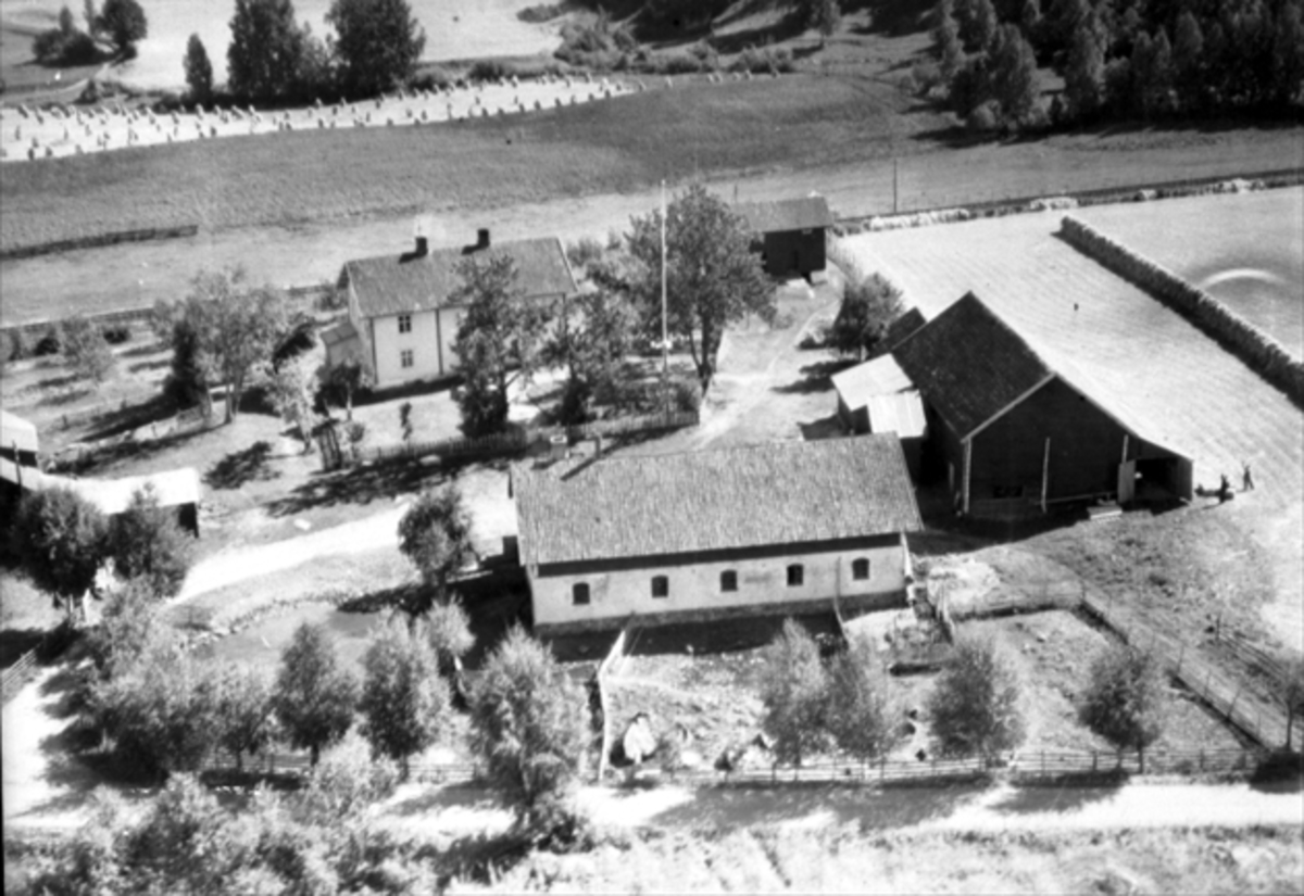 Widerøes Flyveselskap A/S, NØKLEHOLM GÅRD, FLYFOTO