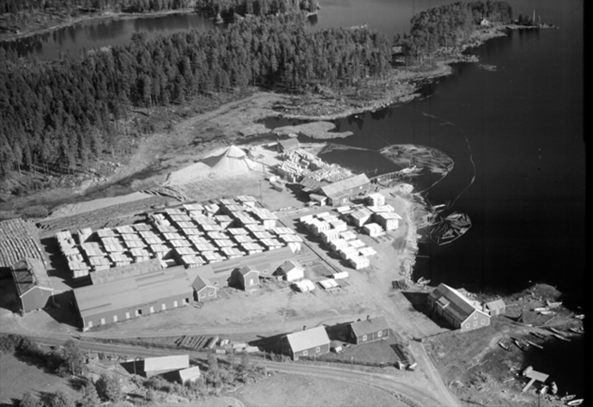 Widerøes Flyveselskap A/S, VALLSET SAG OG HØVLERI, FLYFOTO