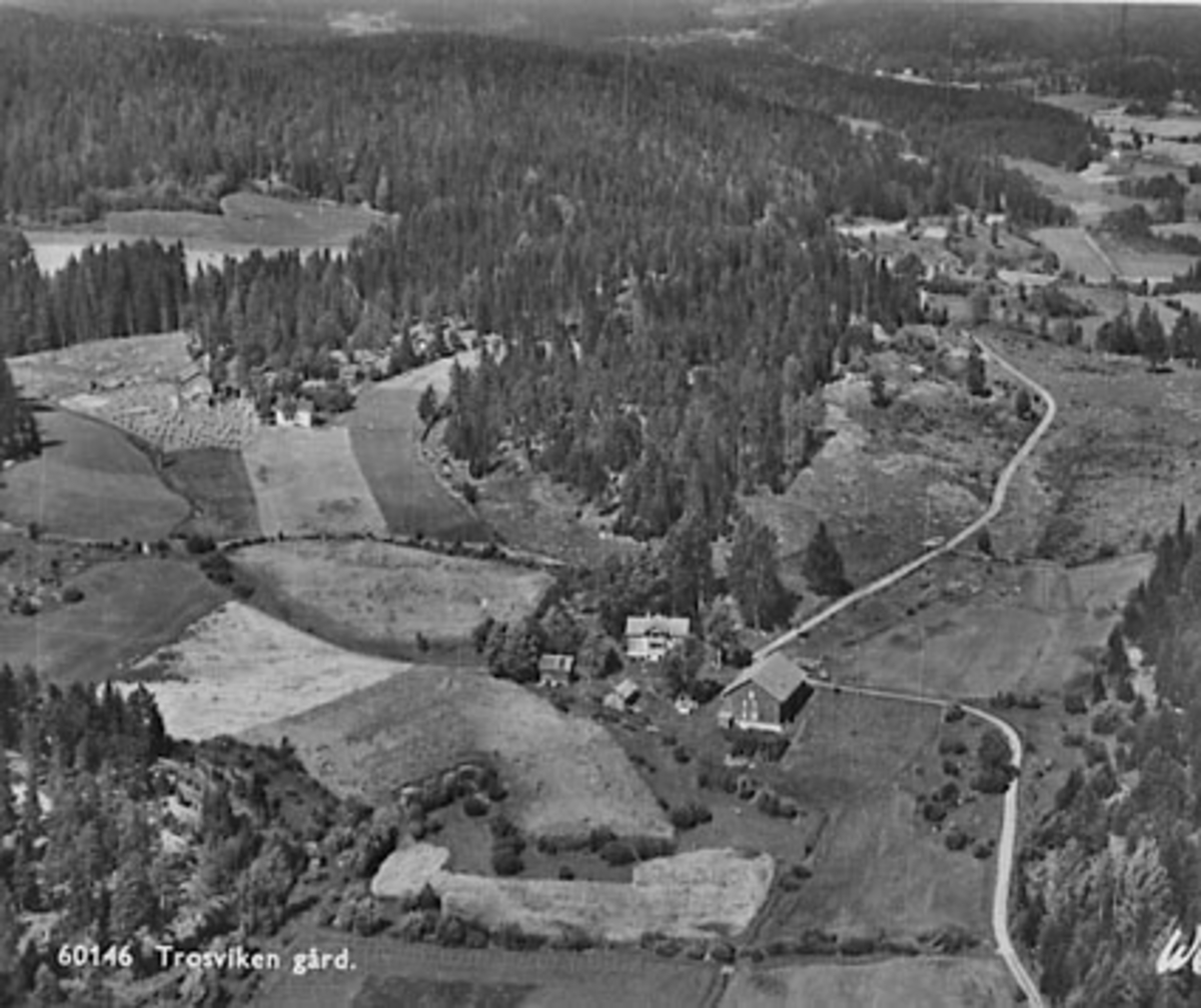 Widerøes Flyveselskap A/S, TROSVIKEN GÅRD, FLYFOTO