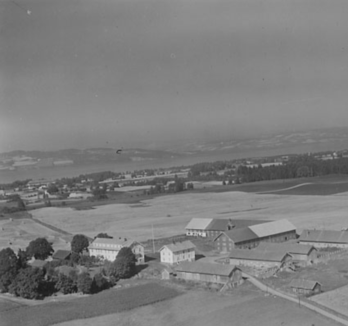 Widerøes Flyveselskap A/S, FLYFOTO FOKHOL PLEIEHJEM, STANGE