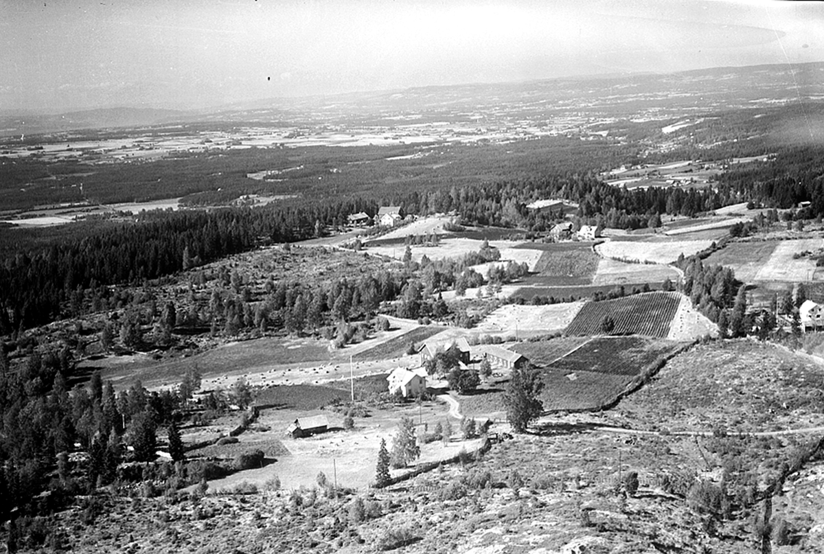 Widerøes Flyveselskap A/S, FLYFOTO TØSTIRØNNINGEN 344-6, ÅSBYGDA