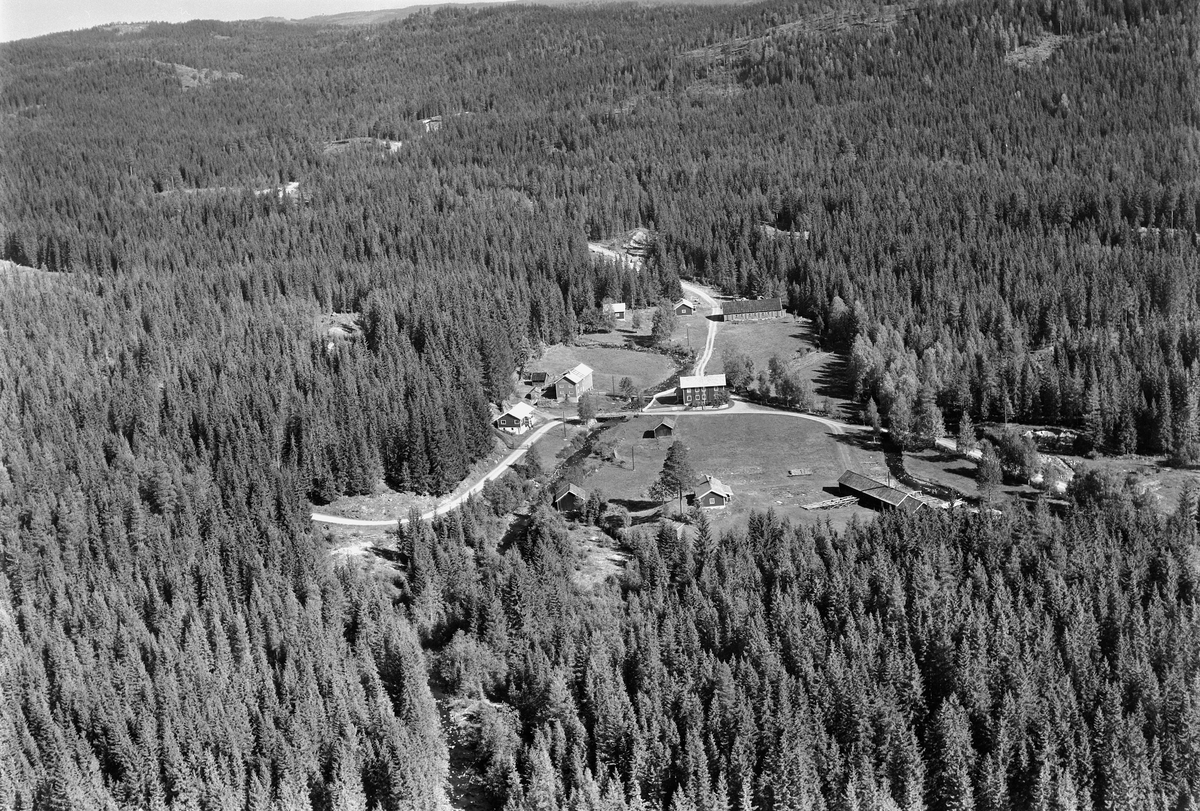 Widerøes Flyveselskap A/S, FLYFOTO GAMMELSAGA 406-1, ESPA