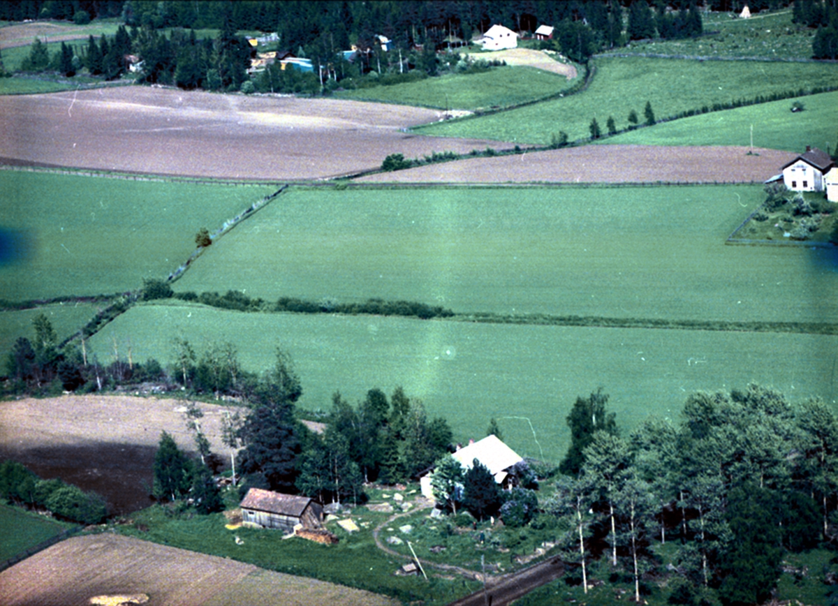 Widerøes Flyveselskap A/S, FLYFOTO ASPLUND 300-3, ROMEDAL