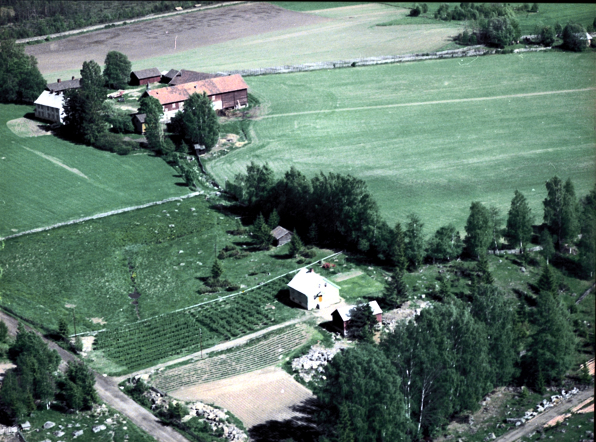 Widerøes Flyveselskap A/S, FLYFOTO EVENSTAD