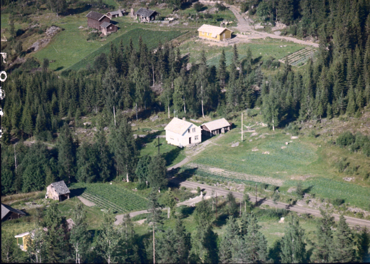 Widerøes Flyveselskap A/S, FLYFOTO BEKKEDALEN, VALLSET
