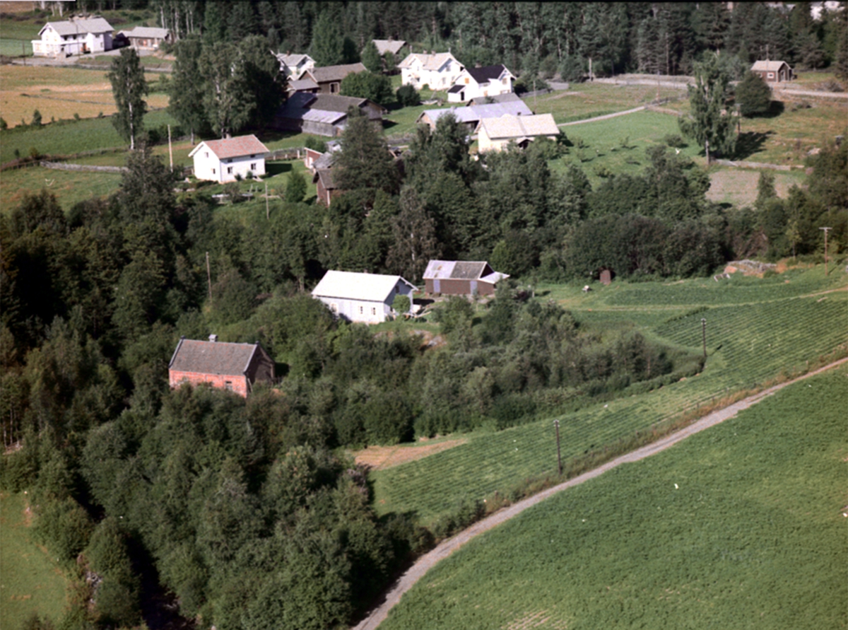 Widerøes Flyveselskap A/S, FLYFOTO SÆTERSKVÆRNEN, SÆTERSKVERNA, MØLLE, VALLSET