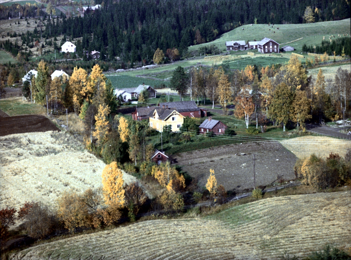 Widerøes Flyveselskap A/S, FLYFOTO SKJÆRSTAD, VALLSET