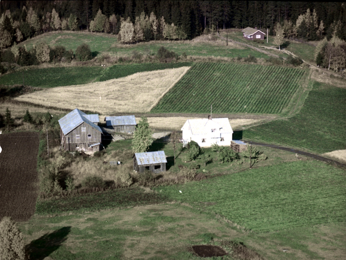 Widerøes Flyveselskap A/S, FLYFOTO GRØNBERG, VALLSET
