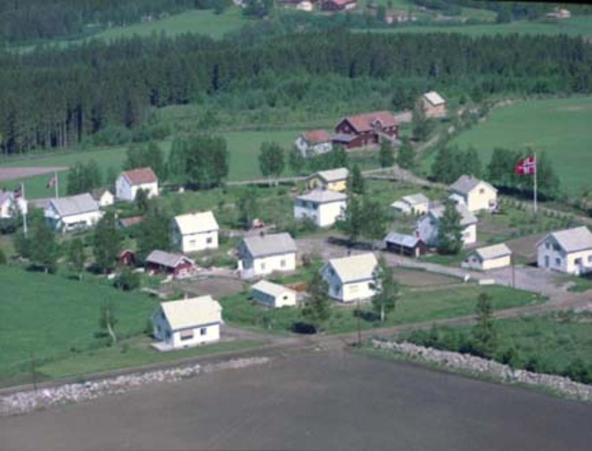 Widerøes Flyveselskap A/S, FLYFOTO NYBERG, OTTESTAD