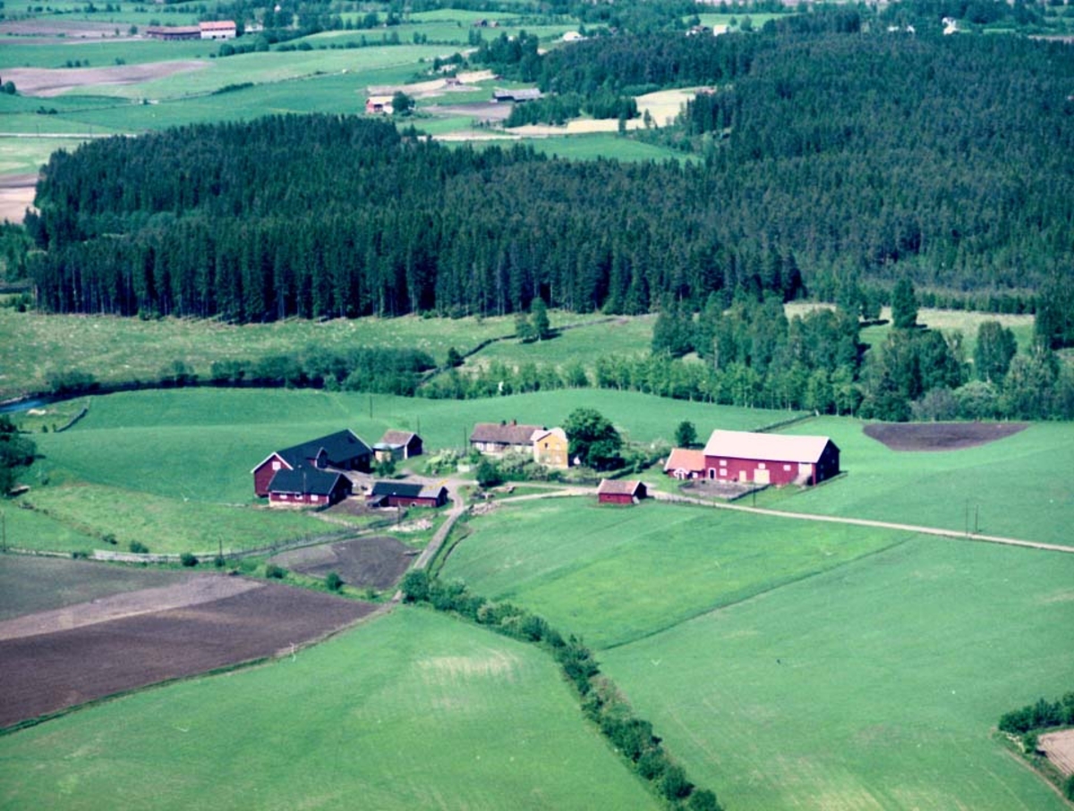 Widerøes Flyveselskap A/S, FLYFOTO GOLLERSRUD VESTRE, ILSENG