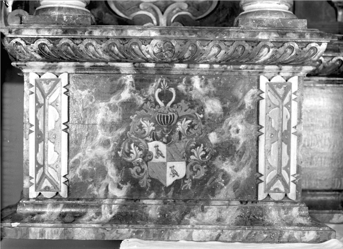 Anno Domkirkeodden, INTERIØR: STANGE KIRKE, ALTERTAVLE DETALJ