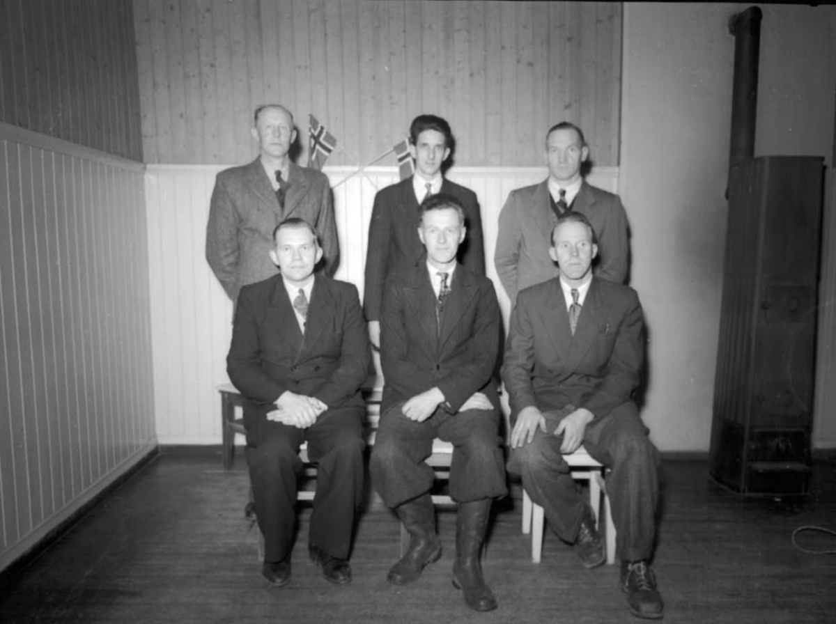 Anno Domkirkeodden, GRUPPE: 6, ESPA ARBEIDERFORENING, FRA VENSTRE: EINAR BERGSJØ, PER STENSRUD, UKJENT, FRITS MØRK, PER ENGEN, UKJENT.